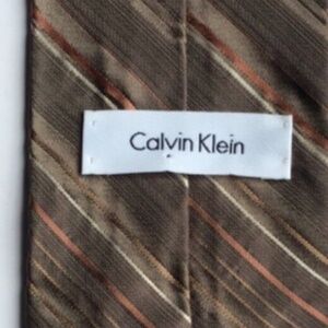 Calvin Klein classy maroon colour all silk Tie made in USA 🇺🇸